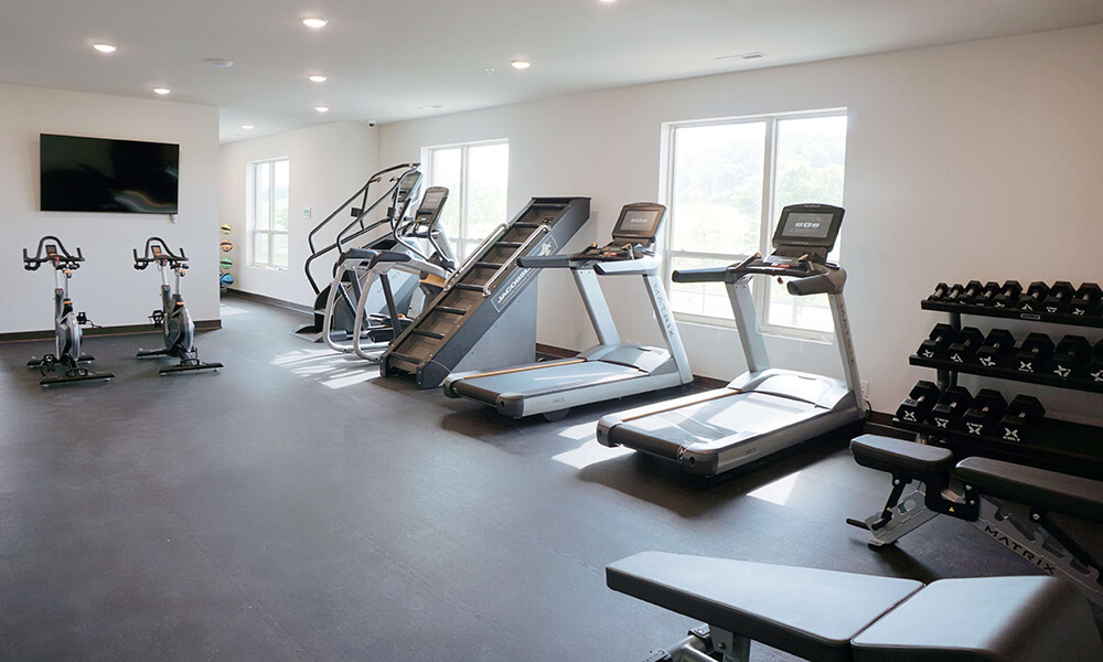 Fitness Center (4)