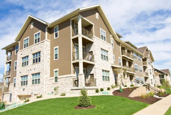 Stone Creek Gardens - Exterior